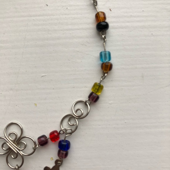 Silver wire & colorful beaded floral bracelet - Picture 4 of 8